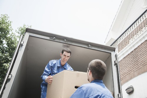Local Kentishtown movers preparing items for delivery